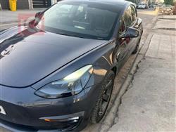 تسلا موديل 3